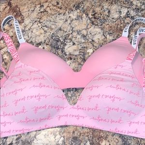 Victoria’s Secret bra bundle!